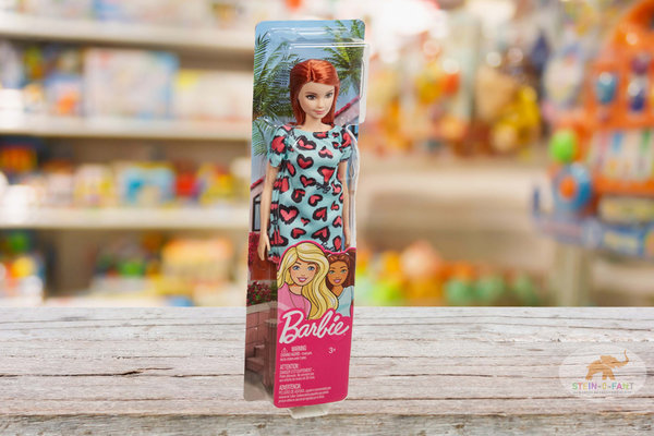 Barbie Chic Puppe, mit roten Harren und stylischem Sommerkleid mit Herzen